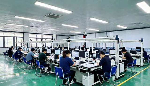 新媒体运营文案创作中的选型关注点对比与实际取舍